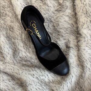 CHANEL Black Velvet and Leather Heels